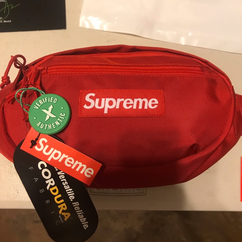 Supreme ss18 waist bag red